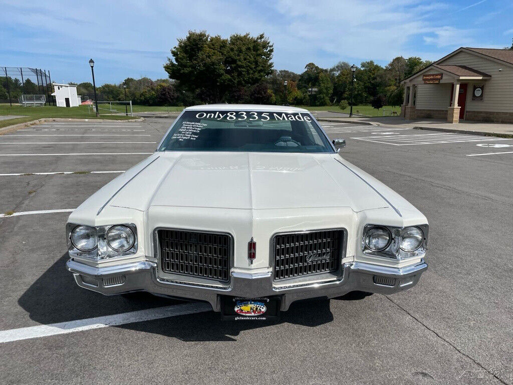 1971 Oldsmobile Ninety-Eight Hardtop Coupe - photo 3
