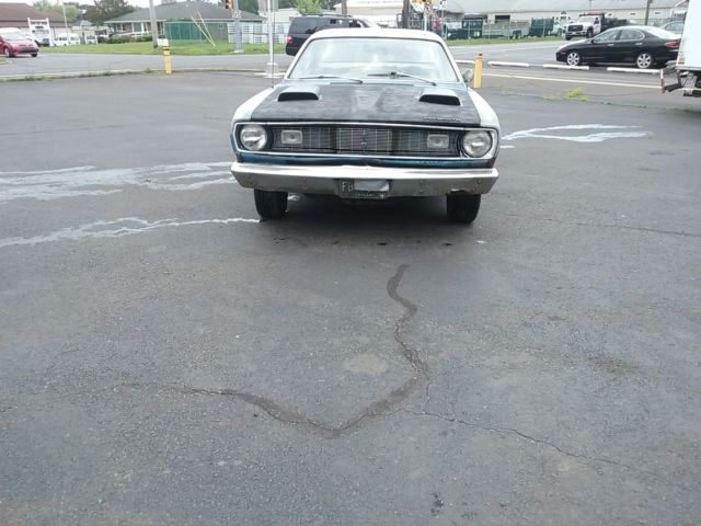 1971 Plymouth Duster FACTORY V-8 MANUAL TRANSMISSION - photo 2