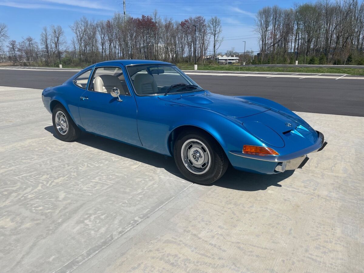 1971 Opel GT - photo 2