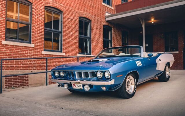 1971 Plymouth Barracuda Convertible HEMI 426ci 4 Speed Pistol Grip Dana 1971 Plymouth Barracuda
