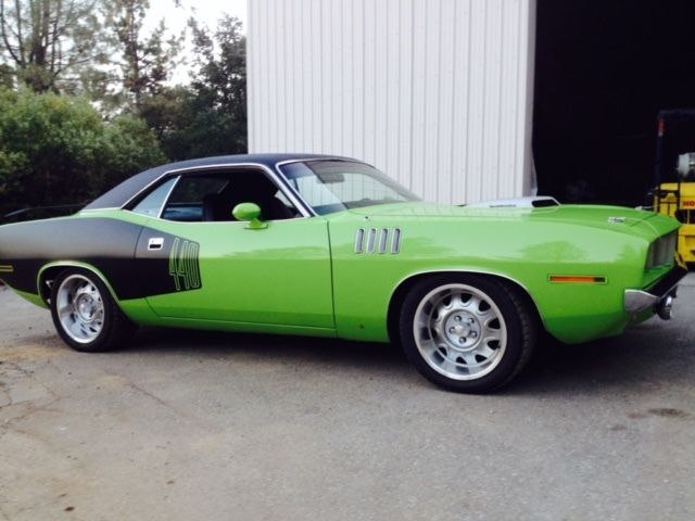 1971 Plymouth Barracuda Cuda 440-6 Pistol grip 4 speed 1971 Plymouth Barracuda