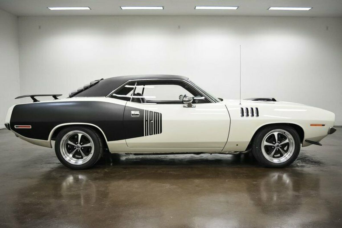 1971 Plymouth Barracuda Hemi Resto-Mod - photo 8