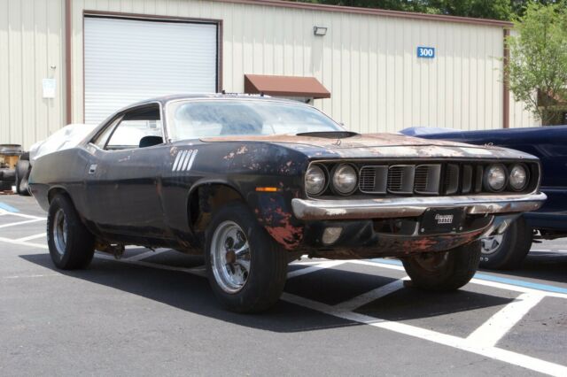 1971 Plymouth Cuda Project original 383 manual billboard winchester grey / white 1971 Plymouth Barracuda --