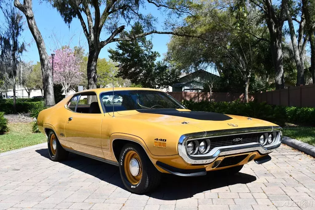 1971 Plymouth GTX 15,886 Actual Miles Air Grabber Hood Numbers # Matching 440 1971 Plymouth GTX Numbers Matching 440 Air Grabber Hood 15,886 Actual Miles