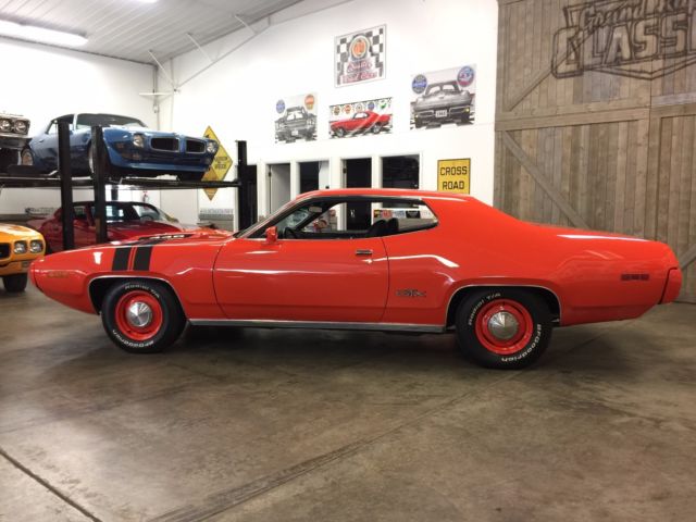 1971 Plymouth GTX 440CI - photo 3