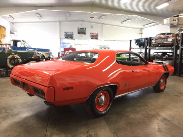 1971 Plymouth GTX 440CI - photo 7