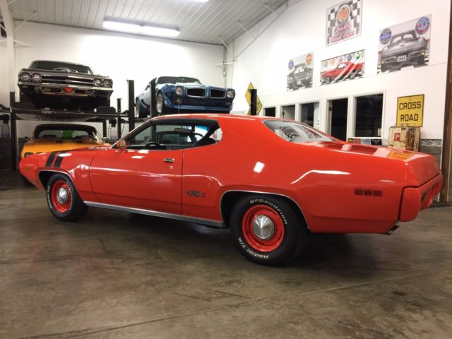 1971 Plymouth GTX 440CI - photo 9