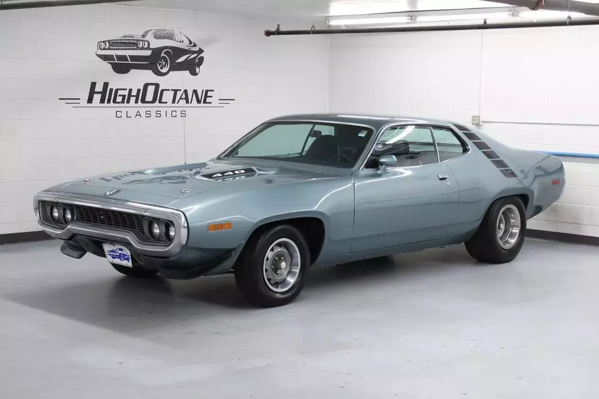1971 Plymouth Road Runner 440 Six Pack 4 Speed 1971 Plymouth Road Runner