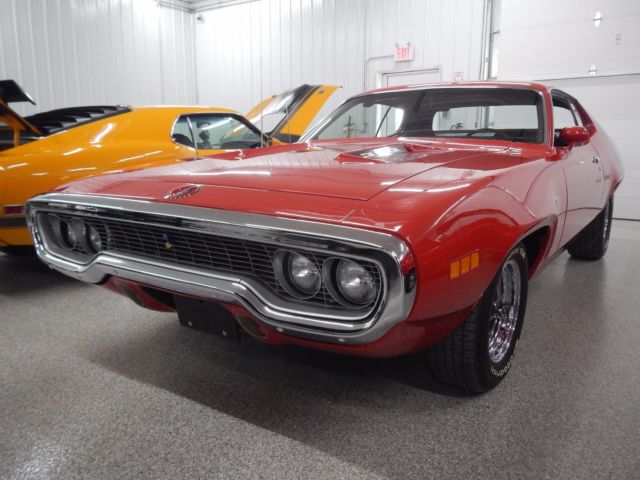 1971 Plymouth Road Runner 55759 Miles Rally Red 2 door hard top 383 Automatic 1971 Plymouth Road Runner --