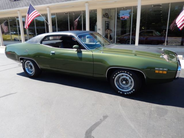 1971 Plymouth Road Runner Air Grabber match#s 383 4 speed 1971 Plymouth Road Runner