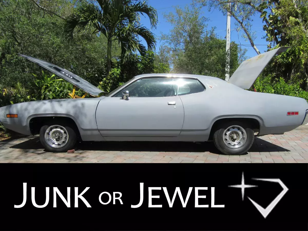 1971 Plymouth Road Runner Real 4-speed RM23N1 gtx cuda challenger duster 1971 Plymouth Road Runner 360 4bbl crate built