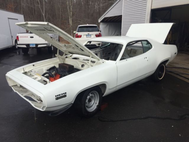 1971 plymouth roadrunner hemi 4 Speed Dana 1971 Plymouth Road Runner