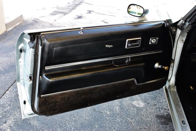 1971 Pontiac Grand Prix 400 V8 Auto w/ Air Conditioning - photo 5