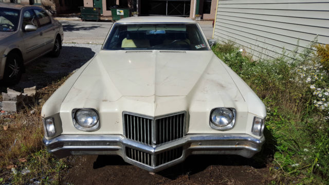 1971 Pontiac Grand Prix Model J - photo 3