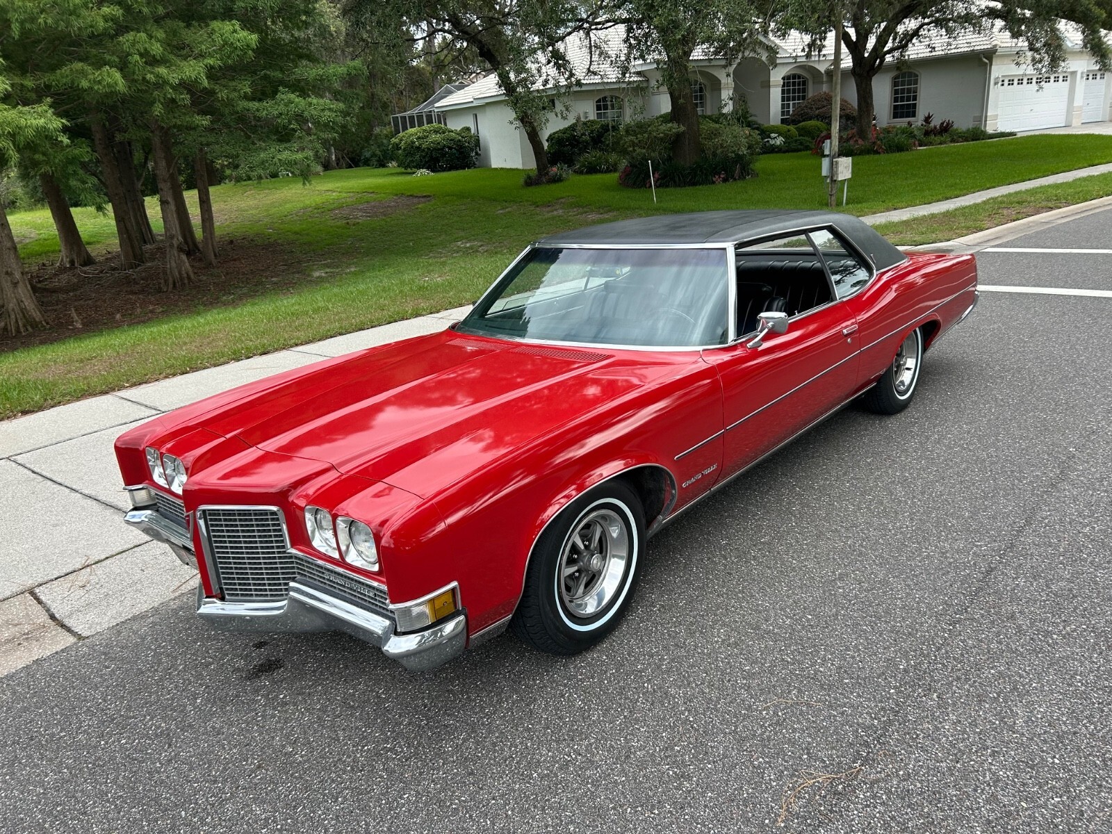 1971 Pontiac Grandville - photo 3