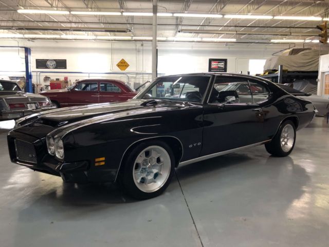 1971 Pontiac GTO 400 / Auto * Gorgeous Frame Off Restoration! True GTO - A/C! 1971 Pontiac GTO