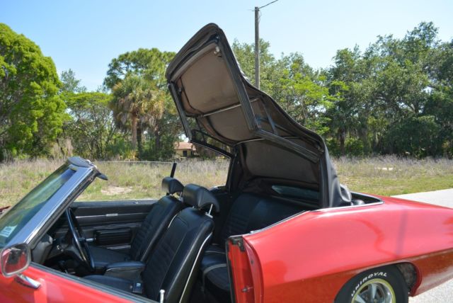 1971 Pontiac GTO Convertible - photo 12