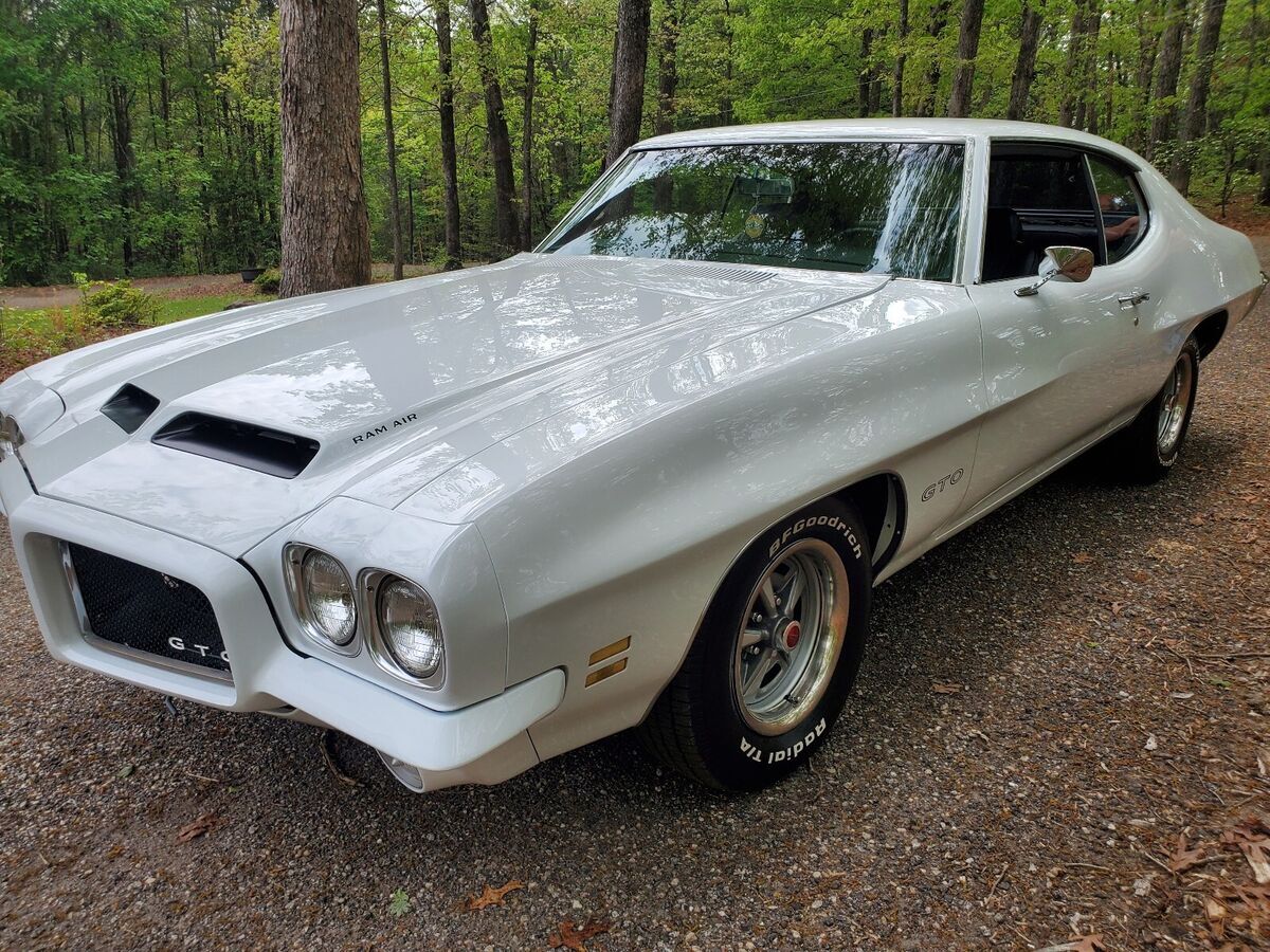 1971 Pontiac GTO - photo 2