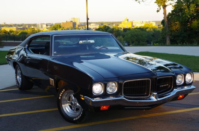 1971 Pontiac Le Mans Hardtop Coupe - photo 8
