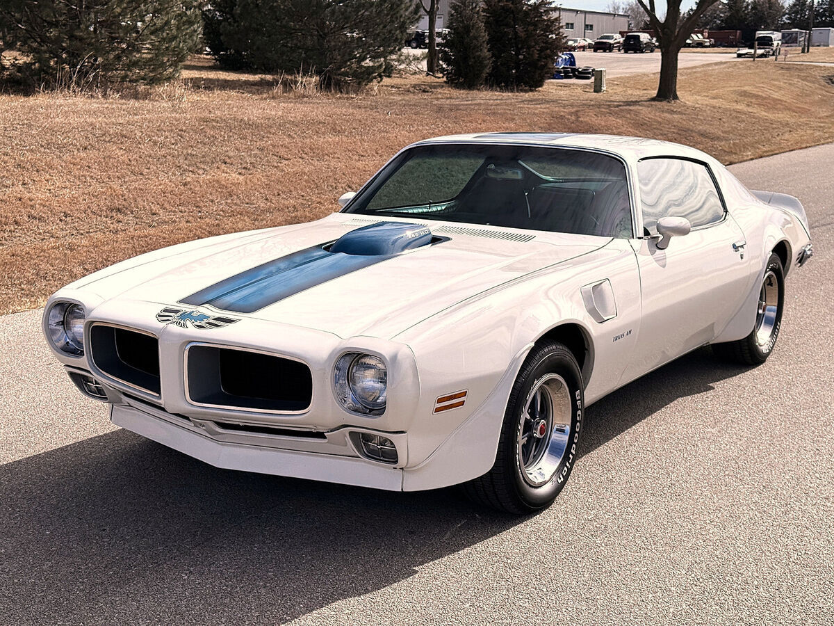 1971 Pontiac Trans Am 455 HO - V8, 4spd Manual, AC, PHS, Cameo White - photo 2