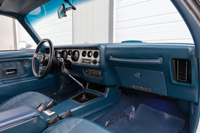 1971 Pontiac Trans Am Num-Matching 455 HO - V8, 4spd, AC, Cameo White - photo 12