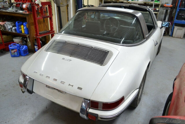 1971 Porsche 911 1971 Porsche 911 T Targa, Survivor, Tangerine, 911t, NO RESERVE - photo 6