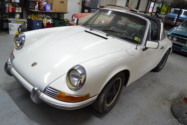 1971 Porsche 911 T Targa - photo 2