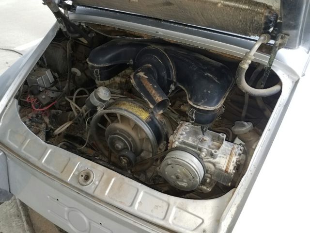 1971 Porsche 911 Porsche 911E Coupe, Very solid car, 5 Speed. - photo 8