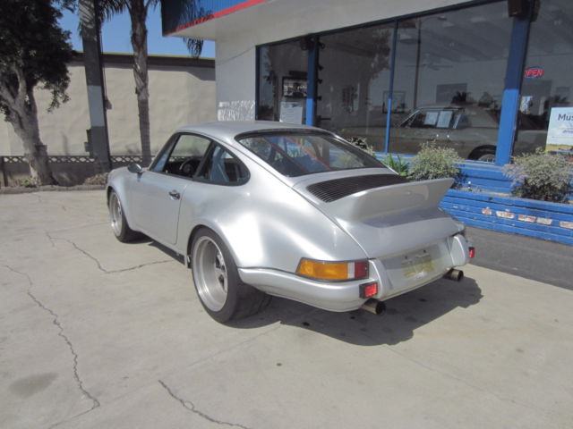 1971 Porsche 911 - photo 2