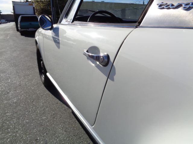 1971 Porsche 911 - photo 10