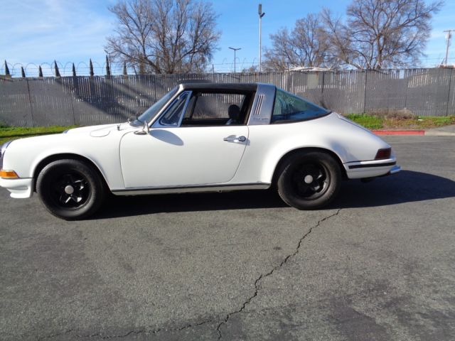 1971 Porsche 911 - photo 11
