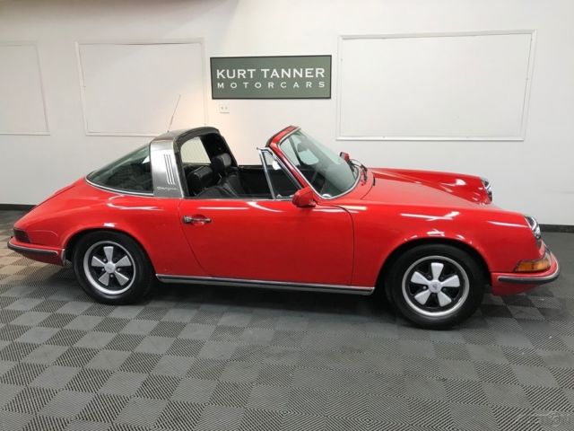 1971 Porsche 911 TARGA 2.2L, 5-SPEED. A/C. FUCHS ALLOYS. - photo 3