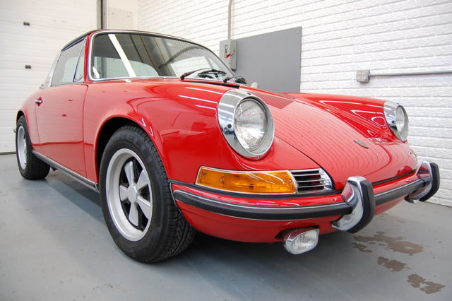 1971 Porsche 911 T Targa Restored Really Nice 1971 Porsche 911 T Targa Restored Very Nice