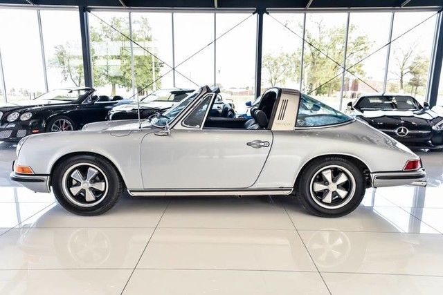 1971 Porsche 911 Targa - photo 2