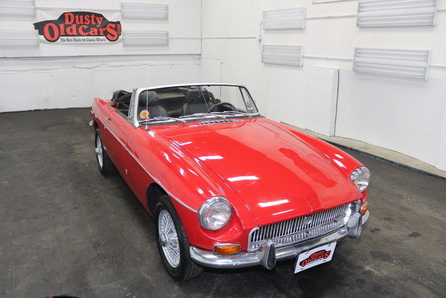 1971 Red 1.8L 4 cyl 4 spd Body Int Good Chrome Wire Wheels! 1971 MG MGB 1.8L 4 cyl 4 spd Body Int Good Chrome Wire Wheels