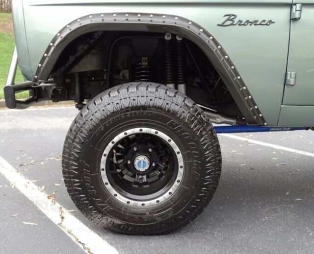 1971 Ford Bronco - photo 8