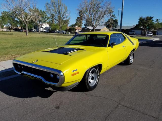 1971 roadrunner 383 big block with 727 torque flight slap stick Nevada car 1971 Plymouth Road Runner coup