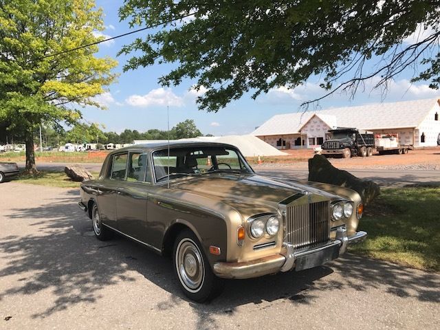 1971 Rolls-Royce Silver Shadow base - photo 2