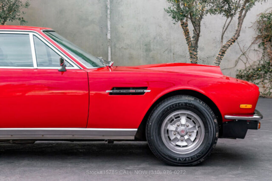 1971 ASTON MARTIN DBS Saloon - photo 11