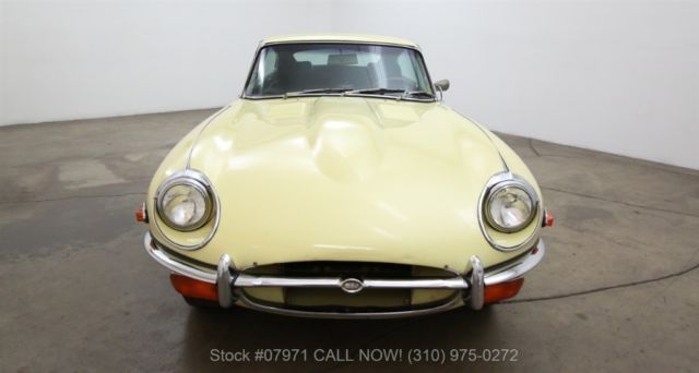 1971 Jaguar XK Series II Fixed Head Coupe - photo 2