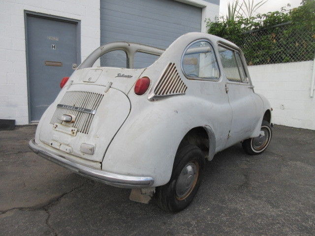 1971 Subaru Subaru 360 Deluxe Sedan Deluxe - photo 4