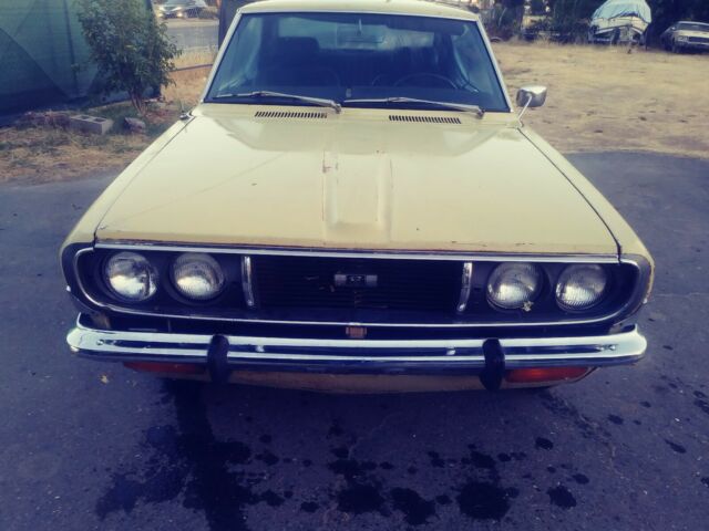 1971 Toyota Corona 2 dr coupe - photo 2