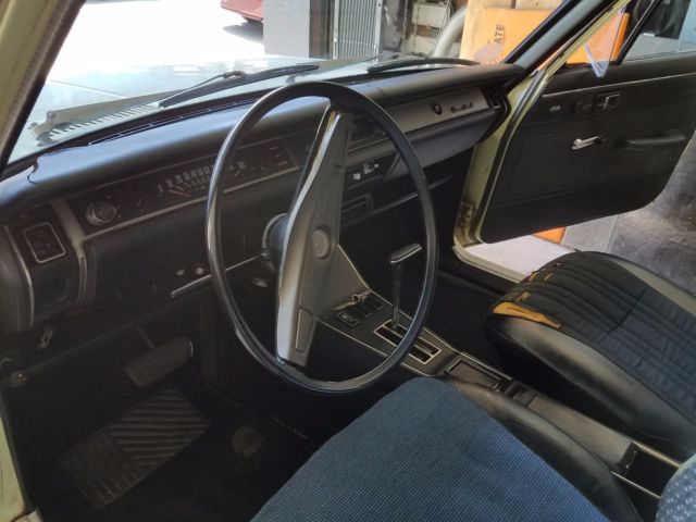 1971 Toyota Corona Mark II Wagon 4-Door - photo 10