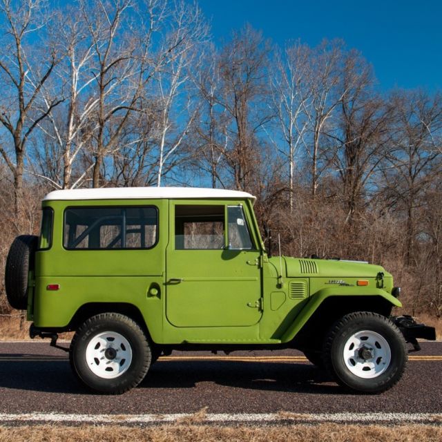 1971 Toyota FJ-40 Land Cruiser Hardtop - photo 3