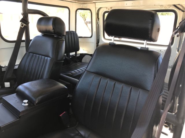 1971 Toyota Land Cruiser FJ40 - Chevy 350 - 3 Tops - A Blast To Drive! - photo 10