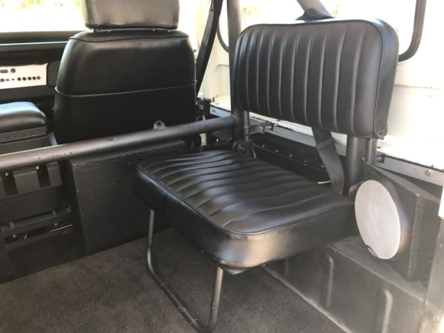 1971 Toyota Land Cruiser FJ40 - Chevy 350 - 3 Tops - A Blast To Drive! - photo 13