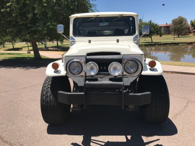1971 Toyota Land Cruiser FJ40 - Chevy 350 - 3 Tops - A Blast To Drive! - photo 4