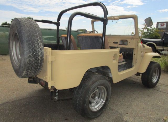 1971 Toyota Land Cruiser FJ40 - photo 7