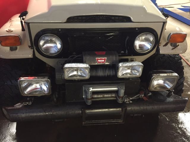 1971 Toyota Land Cruiser FJ40 - photo 4