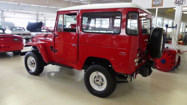 1971 Toyota Land Cruiser FJ40 - photo 11